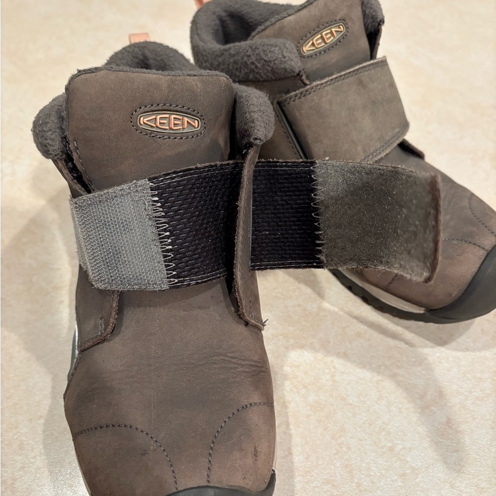 KEEN warm Waterproof Kids Brown Boots with easy on/off hook & loop closure.
